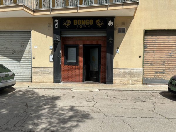 locale commerciale in vendita a Palagiano in zona Chiatona