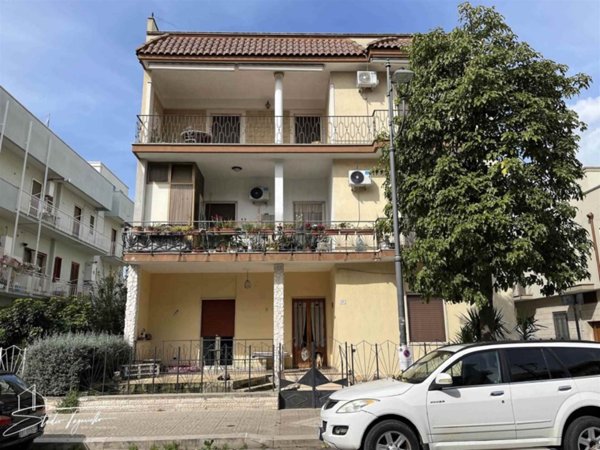 appartamento in vendita a Palagiano