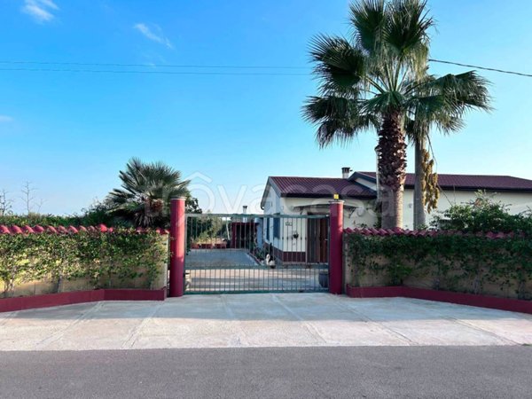 casa indipendente in vendita a Palagiano