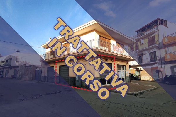 locale commerciale in vendita a Palagiano