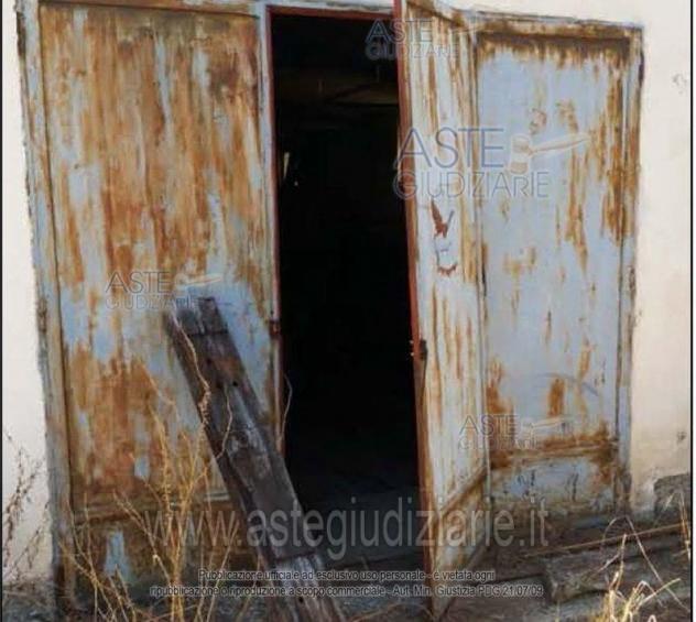 negozio in vendita a Palagiano