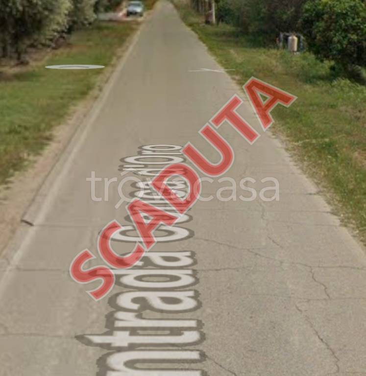 locale commerciale in vendita a Palagiano