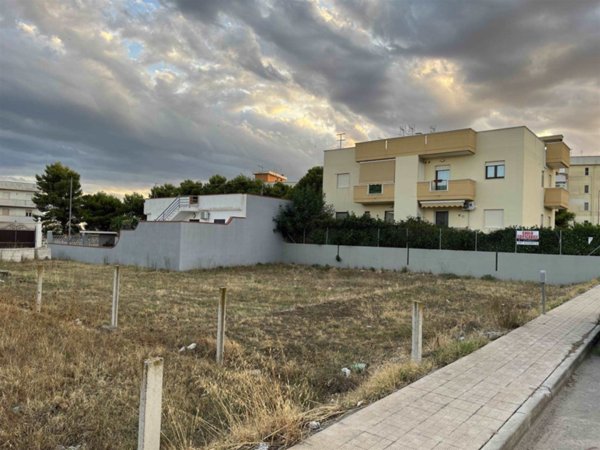 terreno in vendita a Palagiano