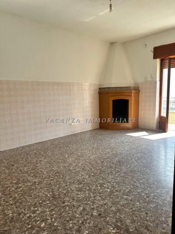 appartamento in vendita a Palagiano