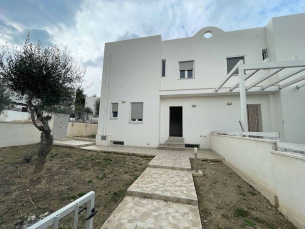 casa indipendente in vendita a Pulsano