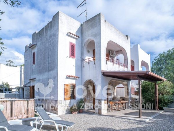 casa indipendente in vendita a Pulsano