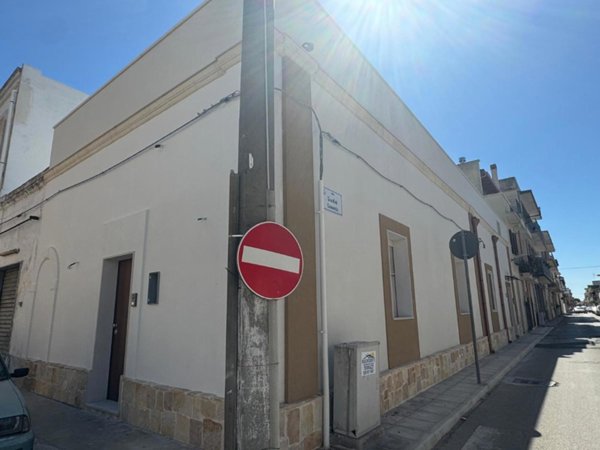 casa indipendente in vendita a Pulsano