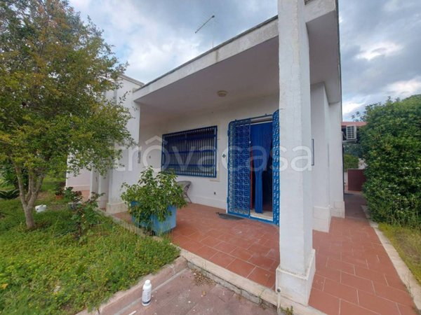 casa indipendente in vendita a Pulsano
