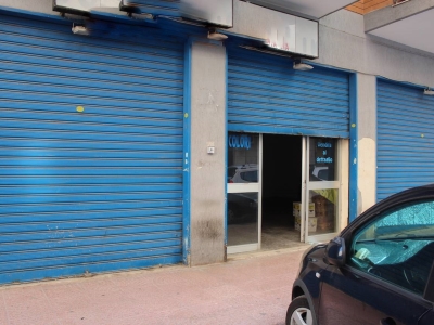 negozio in vendita a Pulsano