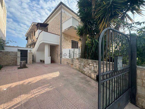 appartamento in vendita a Pulsano