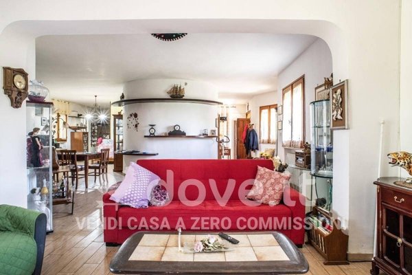 casa indipendente in vendita a Pulsano in zona Marina di Pulsano