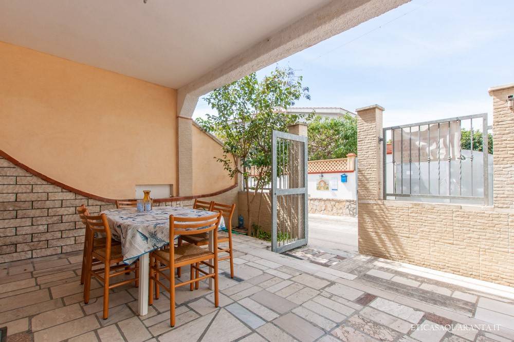 casa indipendente in vendita a Pulsano