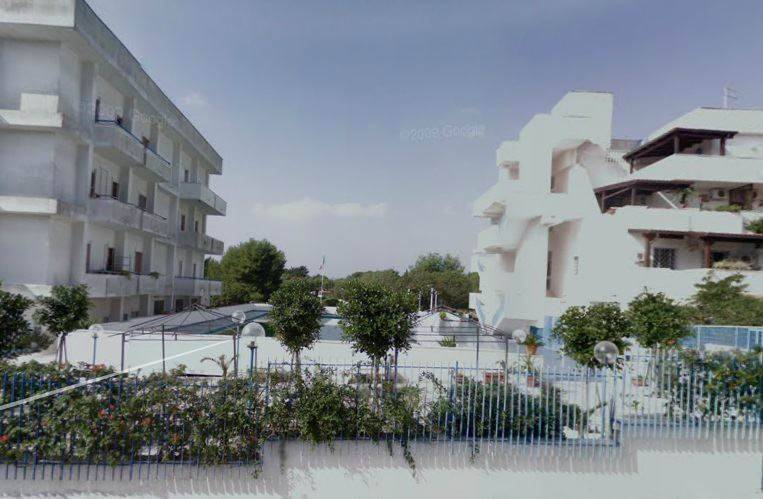 appartamento in vendita a Pulsano in zona Marina di Pulsano