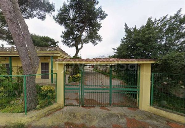 casa indipendente in vendita a Pulsano