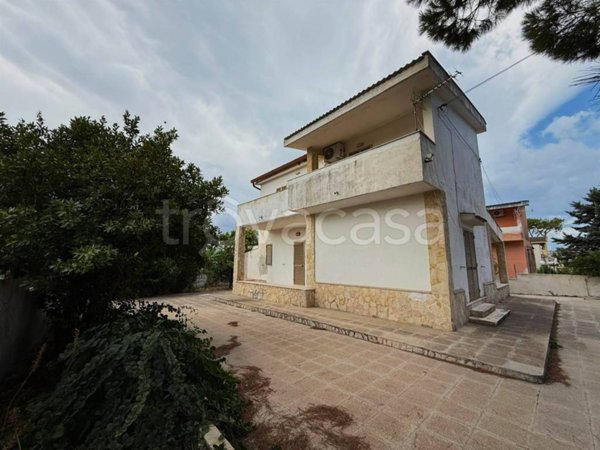 casa indipendente in vendita a Pulsano