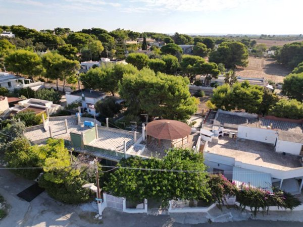 casa indipendente in vendita a Pulsano in zona Marina di Pulsano