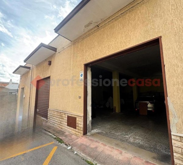 casa indipendente in vendita a Pulsano