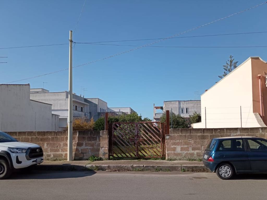 terreno edificabile in vendita a Pulsano