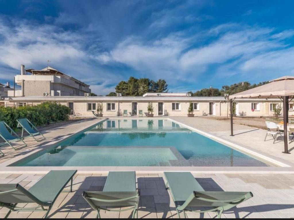 casa indipendente in vendita a Pulsano in zona Marina di Pulsano