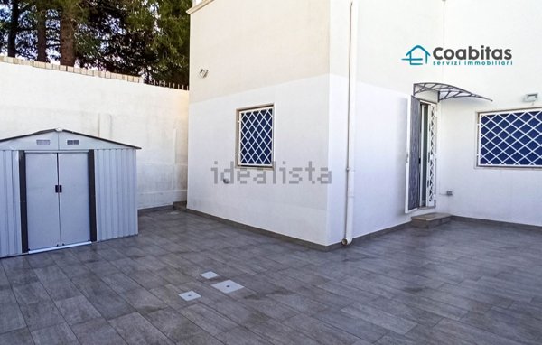 appartamento in vendita a Pulsano in zona Marina di Pulsano