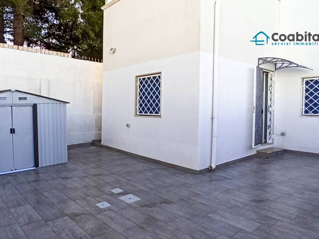 appartamento in vendita a Pulsano in zona Marina di Pulsano