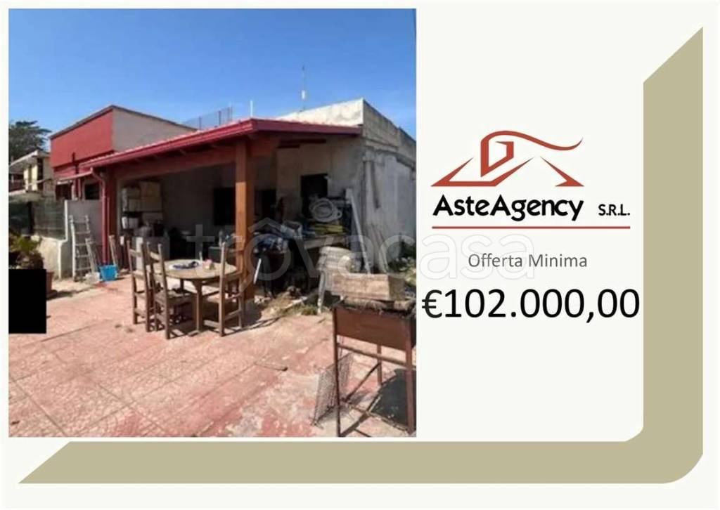 casa indipendente in vendita a Pulsano