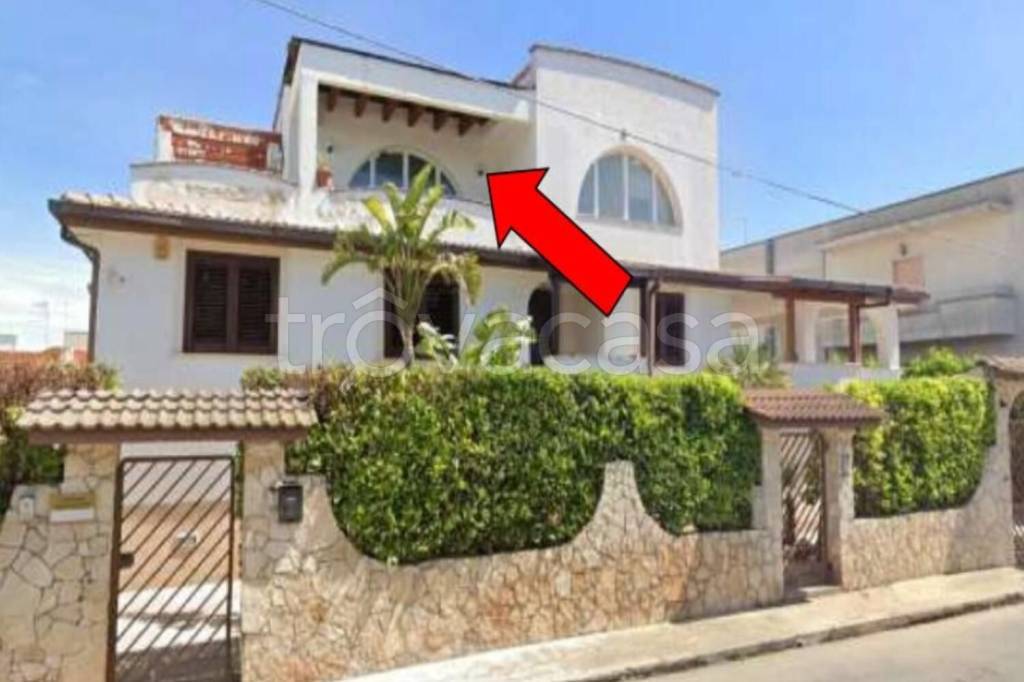 casa indipendente in vendita a Pulsano