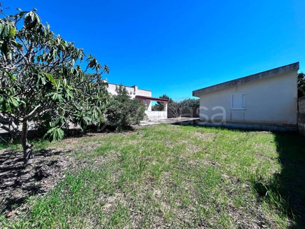 casa indipendente in vendita a Pulsano