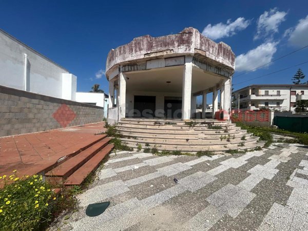 casa indipendente in vendita a Pulsano in zona Marina di Pulsano