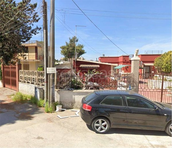 casa indipendente in vendita a Pulsano