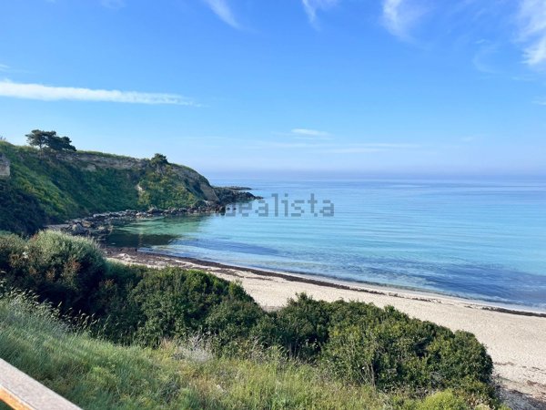 terreno edificabile in vendita a Pulsano in zona Marina di Pulsano