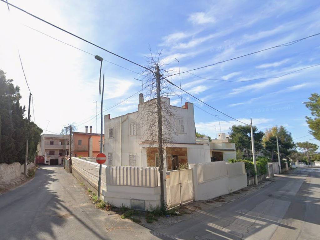 casa indipendente in vendita a Pulsano