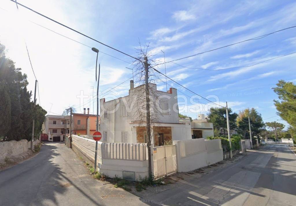 casa indipendente in vendita a Pulsano