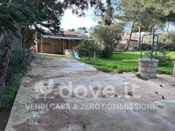 casale in vendita a Pulsano in zona Marina di Pulsano