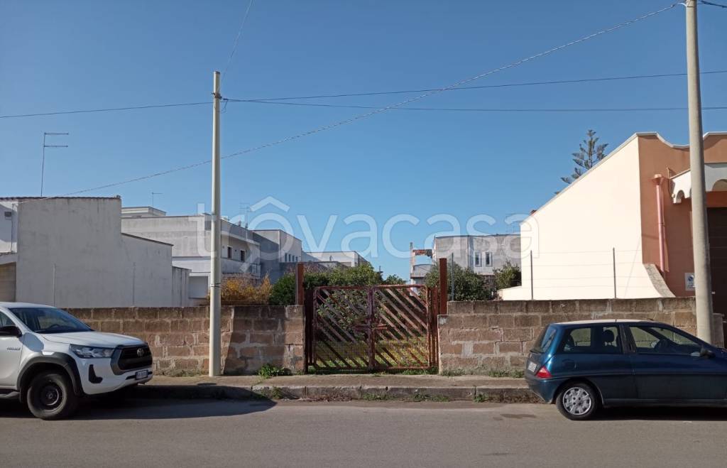 negozio in vendita a Pulsano