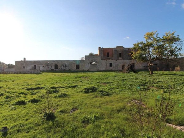 casa indipendente in vendita a Pulsano