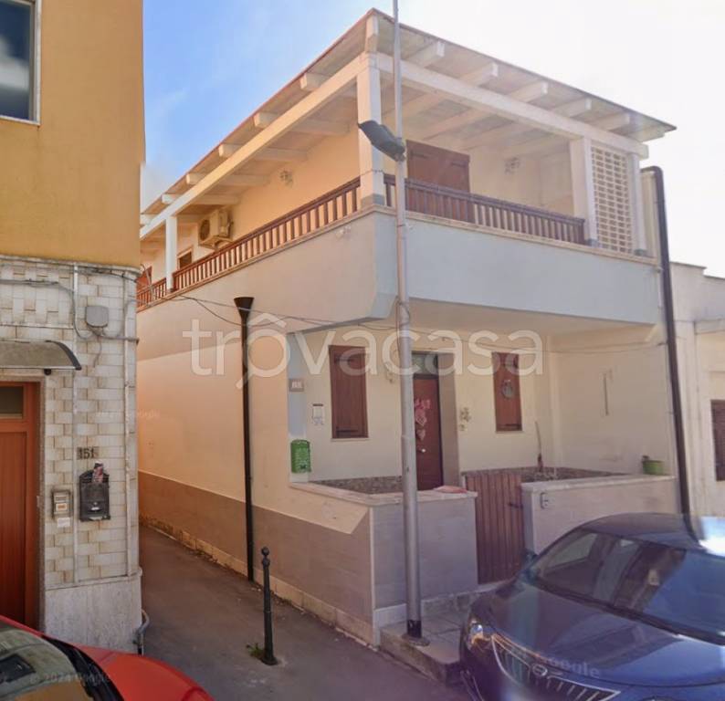 casa indipendente in vendita a Pulsano
