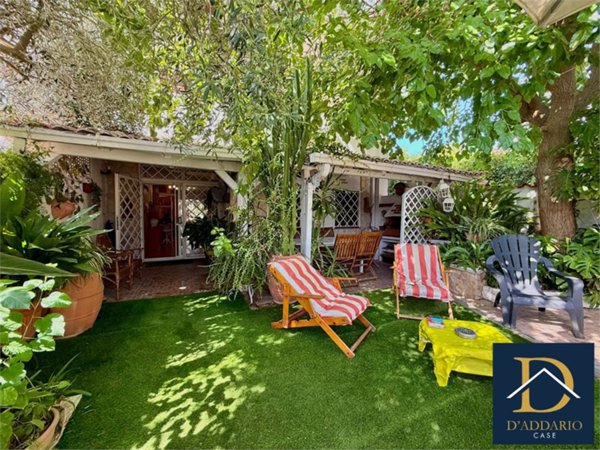 casa indipendente in vendita a Pulsano in zona Marina di Pulsano