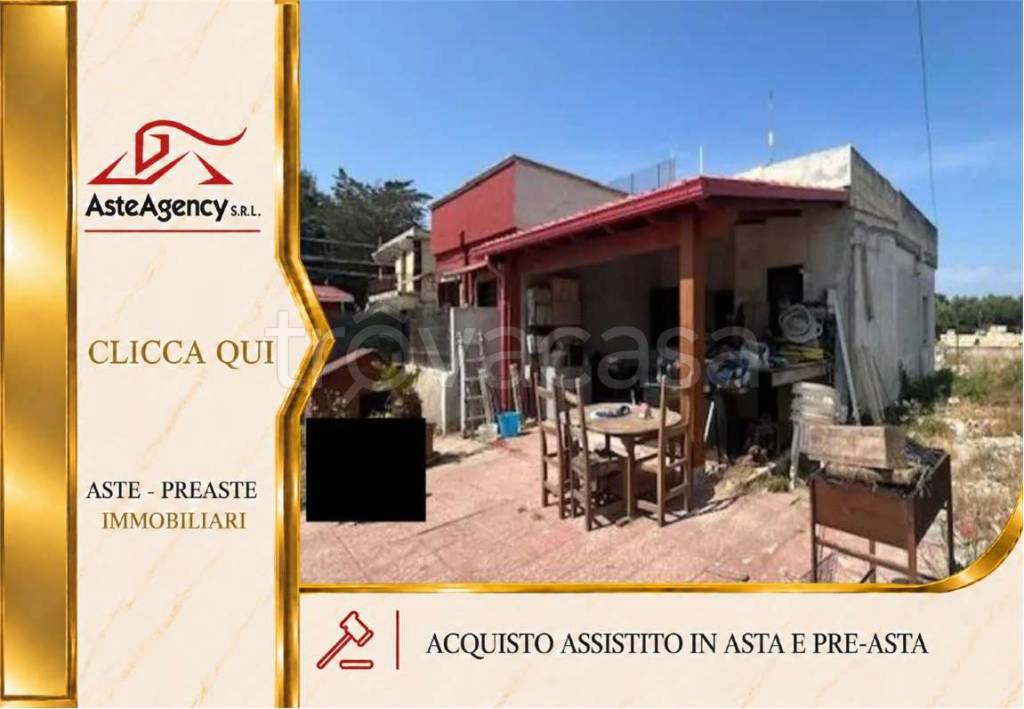 casa indipendente in vendita a Pulsano in zona Marina di Pulsano