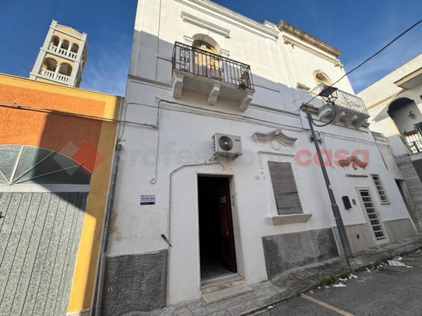 casa indipendente in vendita a Roccaforzata