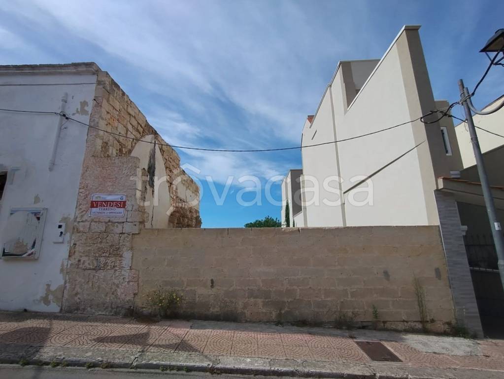 terreno edificabile in vendita a Roccaforzata