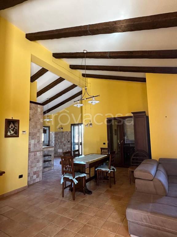 casa indipendente in vendita a Roccaforzata