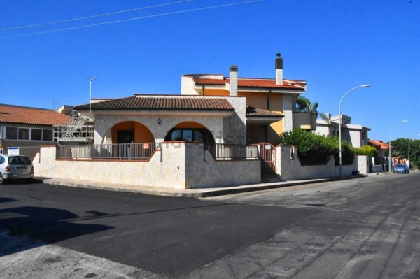 casa indipendente in vendita a Roccaforzata