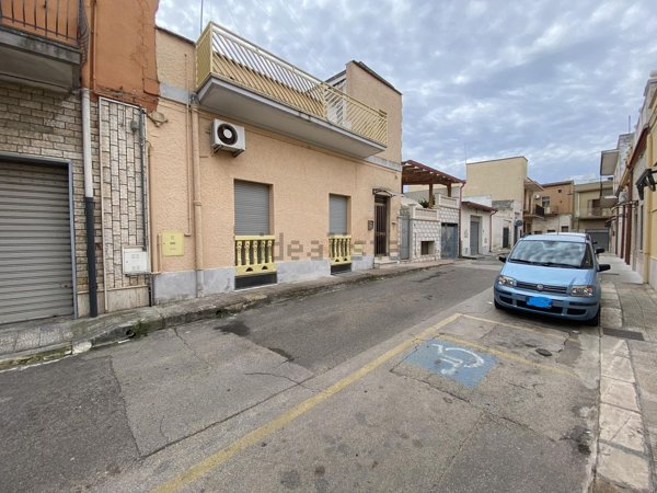 pentavano in vendita a San Giorgio Ionico