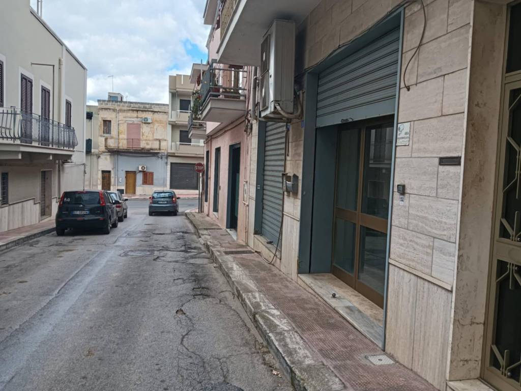 negozio in vendita a San Giorgio Ionico