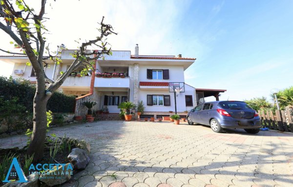 casa indipendente in vendita a San Giorgio Ionico in zona San Giovanni