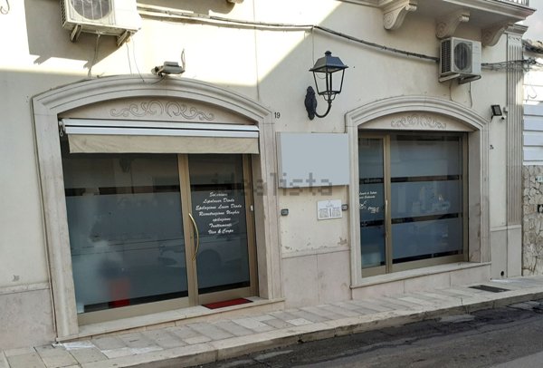 locale commerciale in vendita a San Giorgio Ionico