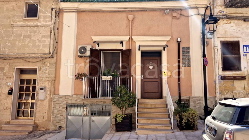 casa indipendente in vendita a San Giorgio Ionico