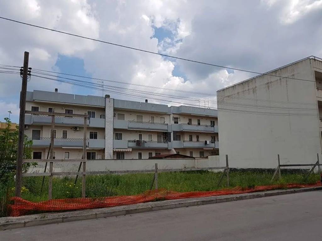 terreno edificabile in vendita a San Giorgio Ionico