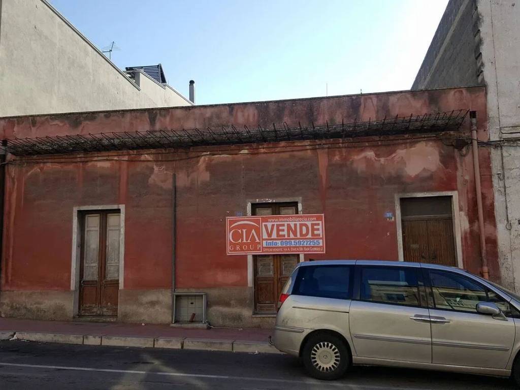 casa indipendente in vendita a San Giorgio Ionico